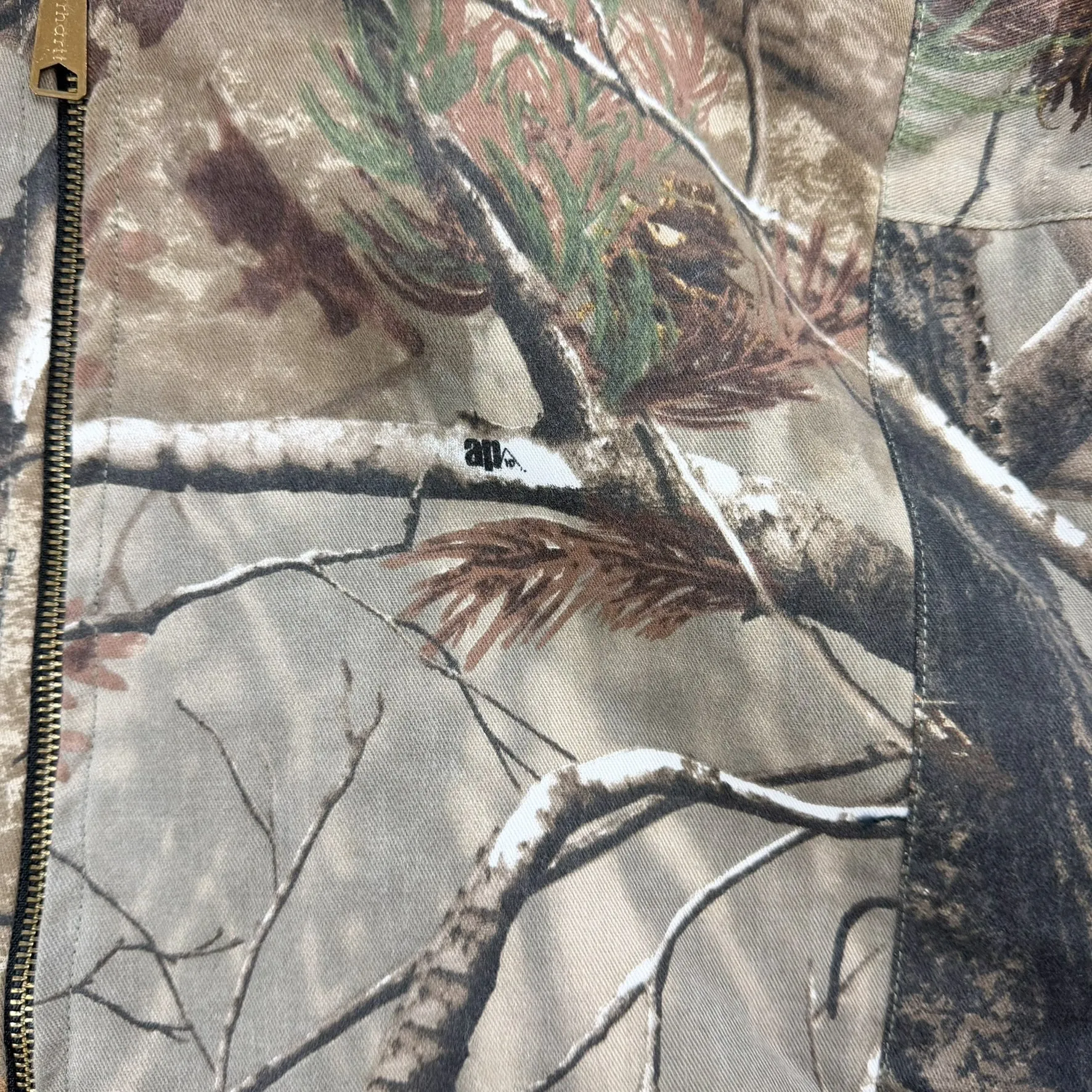 J- Carhartt Reworked Real Tree Camo Hooded Jacket - L sold by HG Vintage product image thumbnail 4