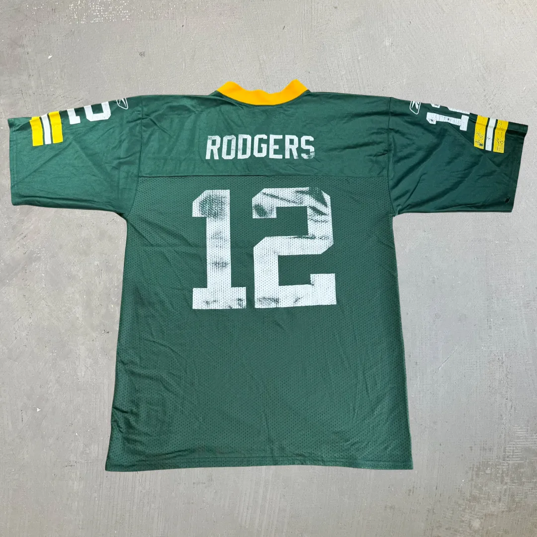 J- Vintage Green Bay Packers NFL Reebok Aaron Rodgers Football Jersey - M sold by HG Vintage product image thumbnail 2
