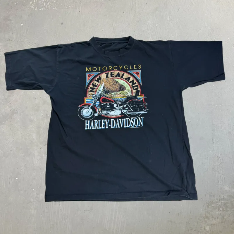 J- Vintage '92 Harley Davidson New Zealand Graphic Tee - XL sold by HG Vintage