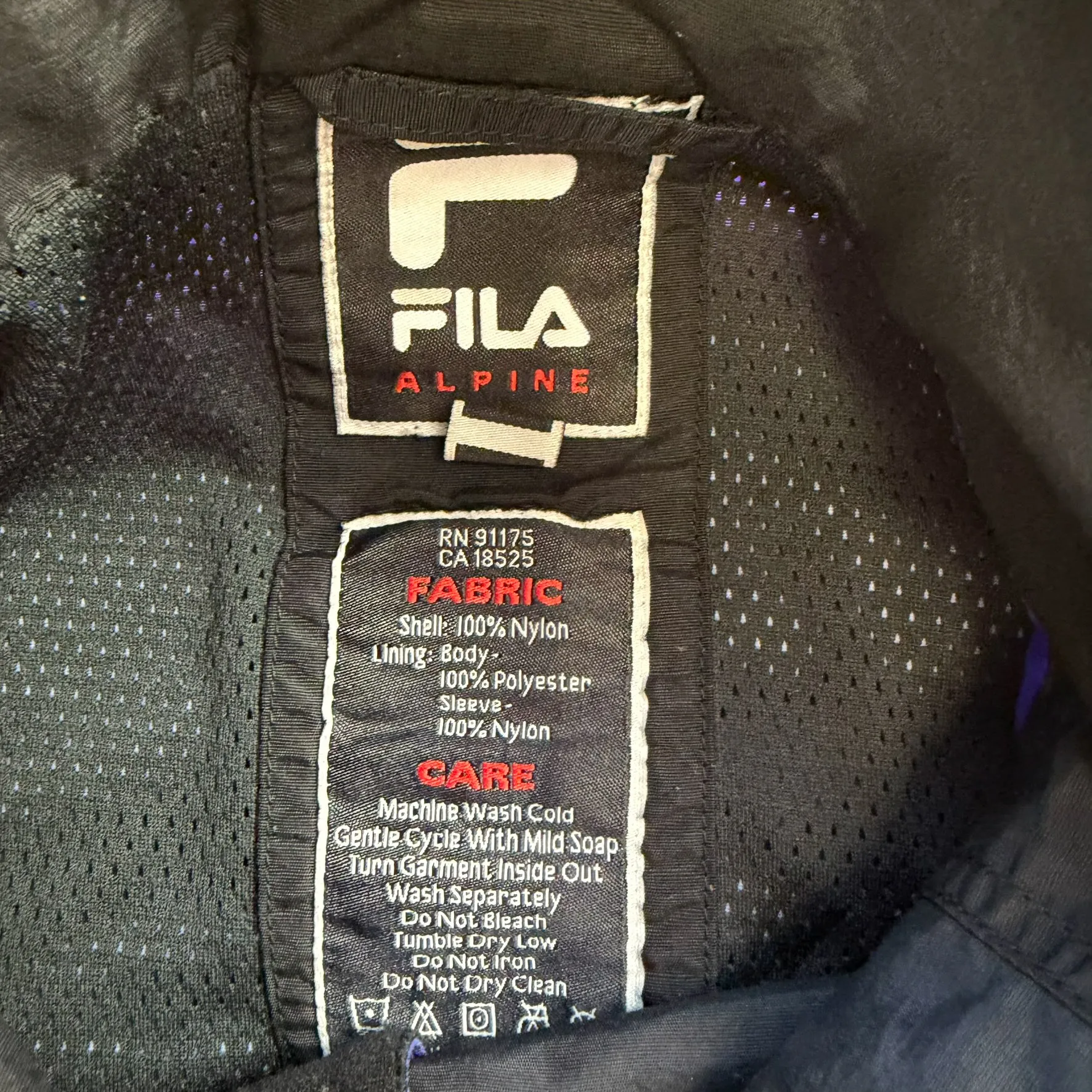 J- Vintage Fila Alpine Pullover Anorak Ski Jacket - L sold by HG Vintage product image thumbnail 4