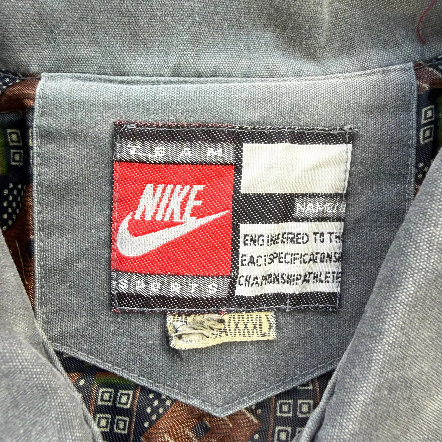J- Vintage Nike Team Zip Up Bomber Jacket - 3XL sold by HG Vintage product image thumbnail 3