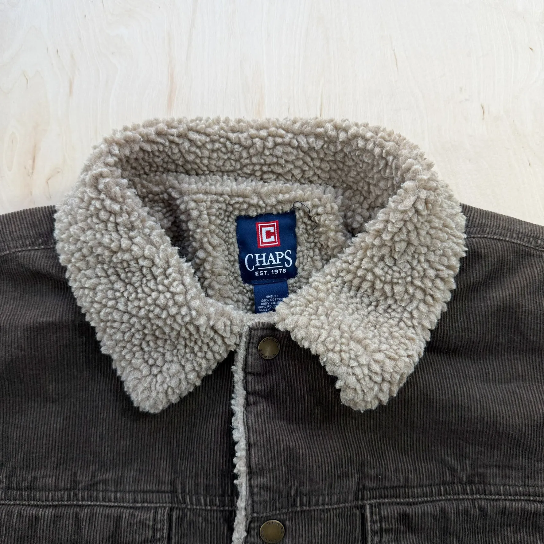 J- Vintage Chaps Ralph Lauren Sherpa Lined Corduroy Jacket - L sold by HG Vintage product image thumbnail 2