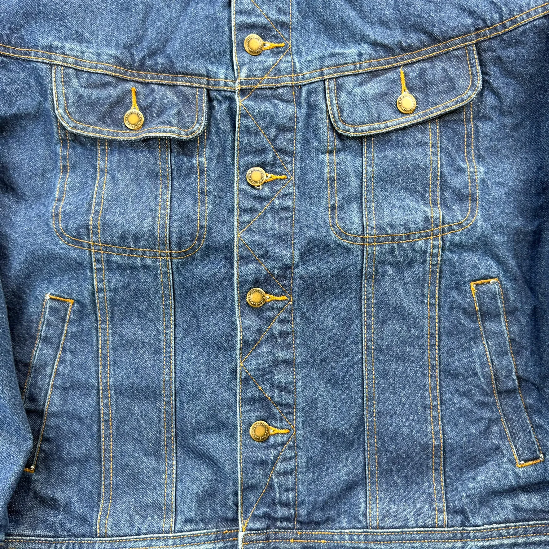 J- Vintage Wrangler Rugged Wear Flannel Lined Denim Jacket - XL sold by HG Vintage product image thumbnail 2