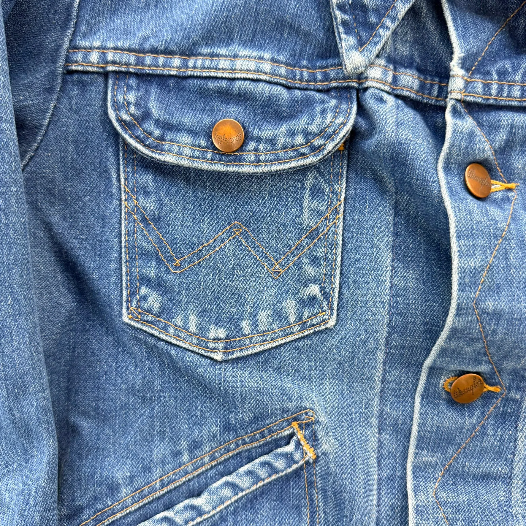 J- Vintage Wrangler No Fault Denim Made In USA Denim Jacket - S sold by HG Vintage product image thumbnail 3