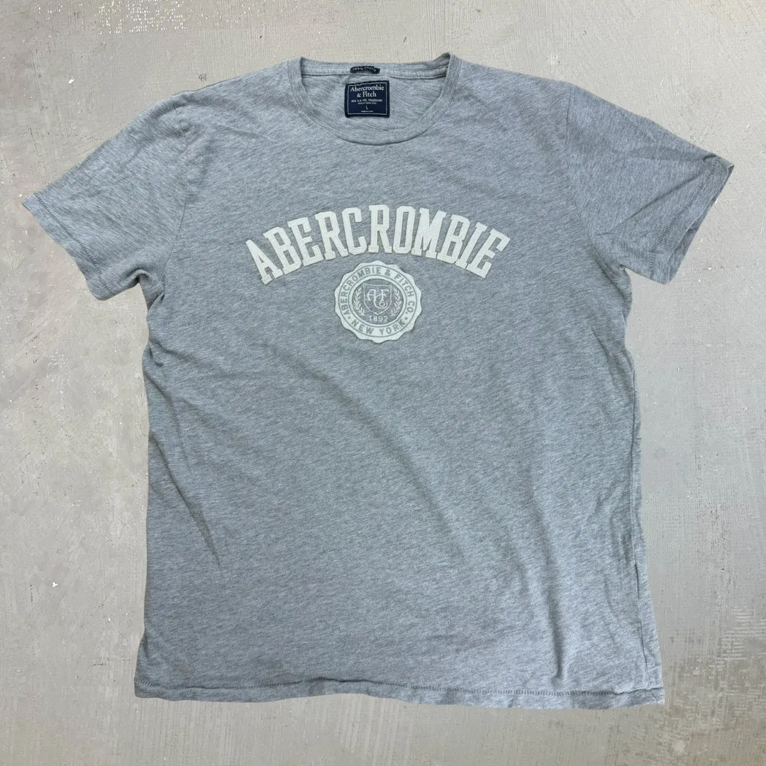 J- Vintage Abercrombie & Fitch Embroidered Text Tee - L sold by HG Vintage