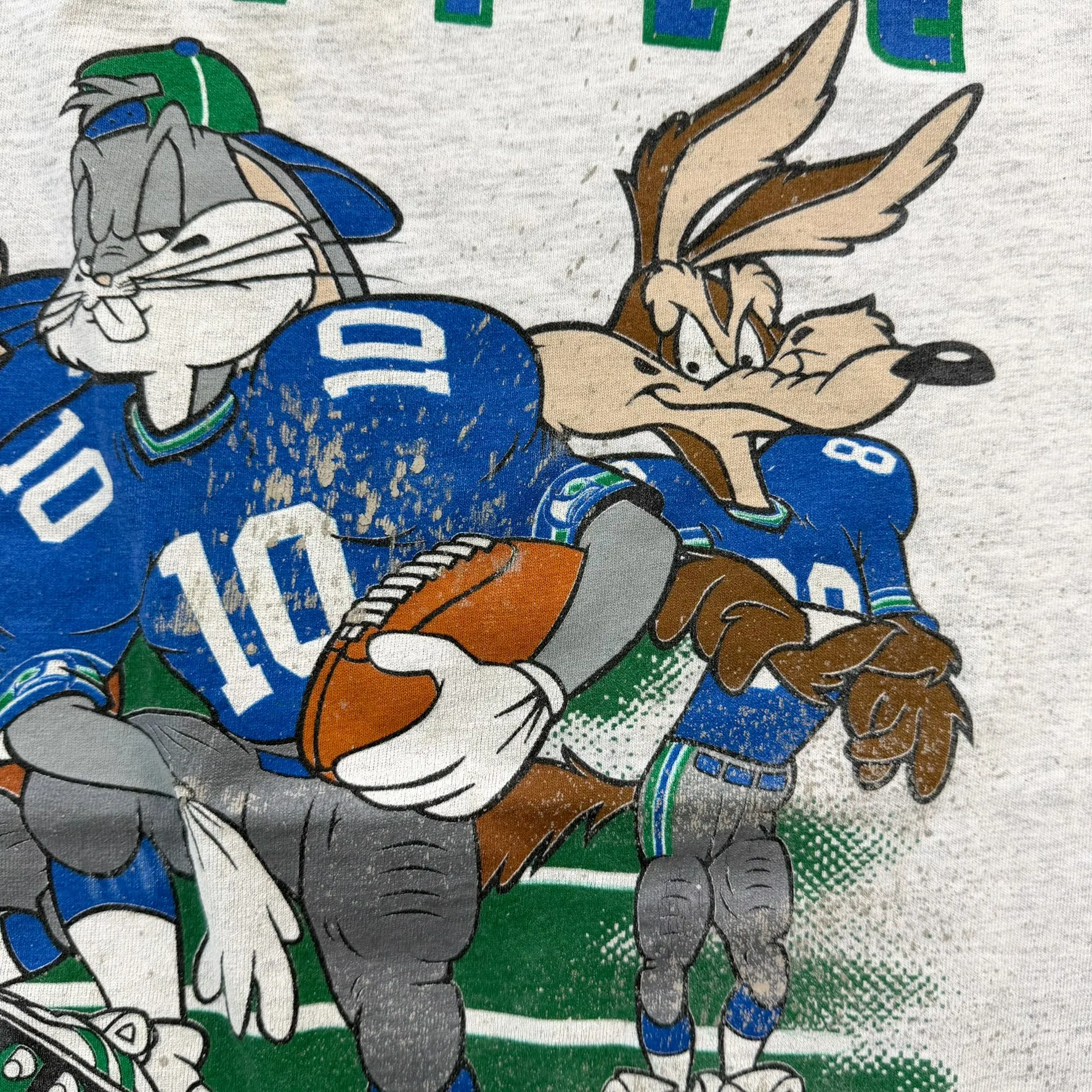 J- Vintage '93 Seattle Seahawks NFL Looney Tunes Graphic Single Stitch Tee - M sold by HG Vintage product image thumbnail 5