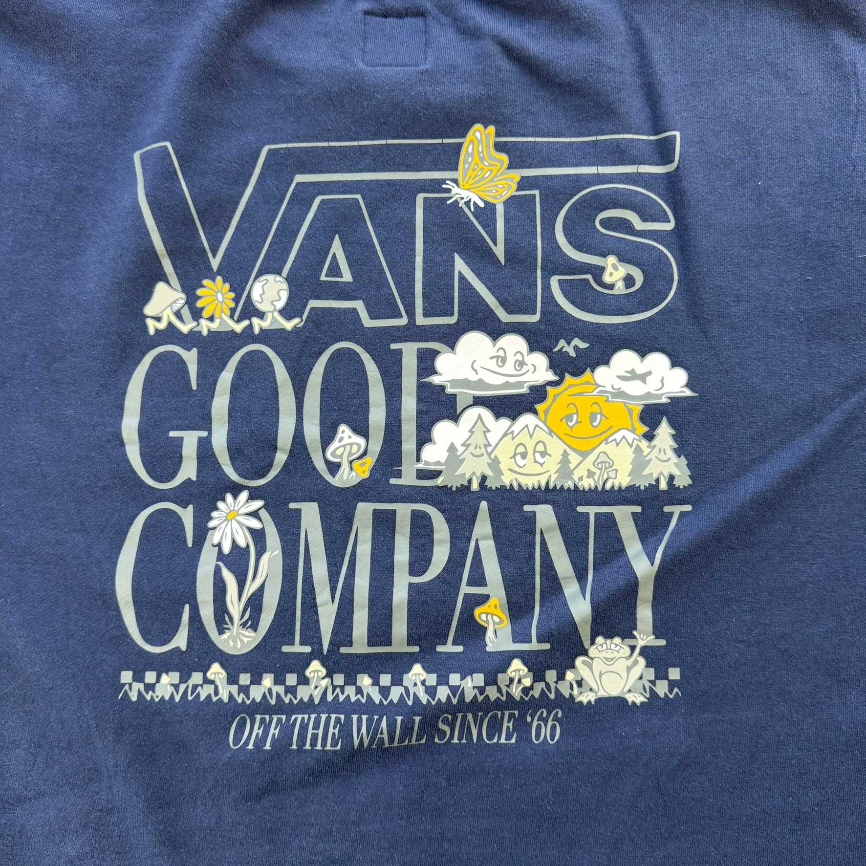 J- Vans Off The Wall Sun & Cloud Smiling Graphic Crewneck - XL sold by HG Vintage product image thumbnail 4