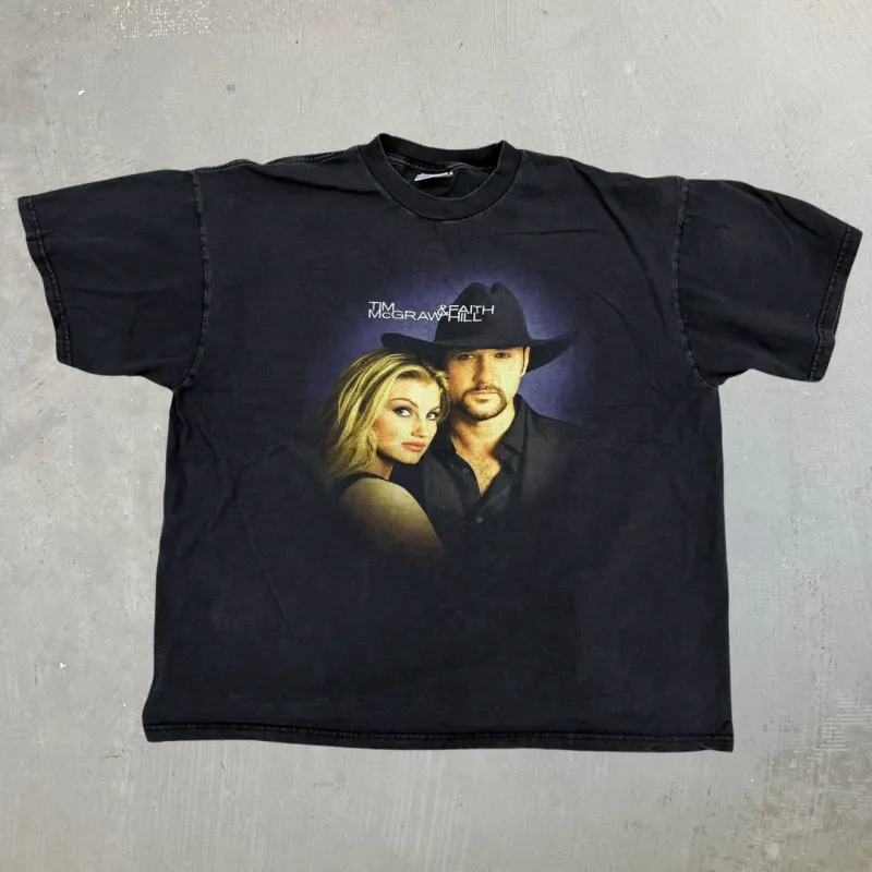 J- Vintage '00 Tim McGraw & Faith Hill Soul 2 Soul Tour Made In USA Tee - 2XL made by HG Vintage