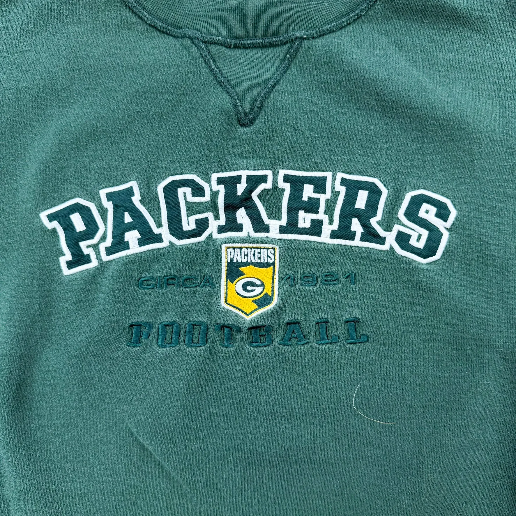 J- Vintage Green Bay Packers NFL Embroidered Graphic Crewneck - L sold by HG Vintage product image thumbnail 2