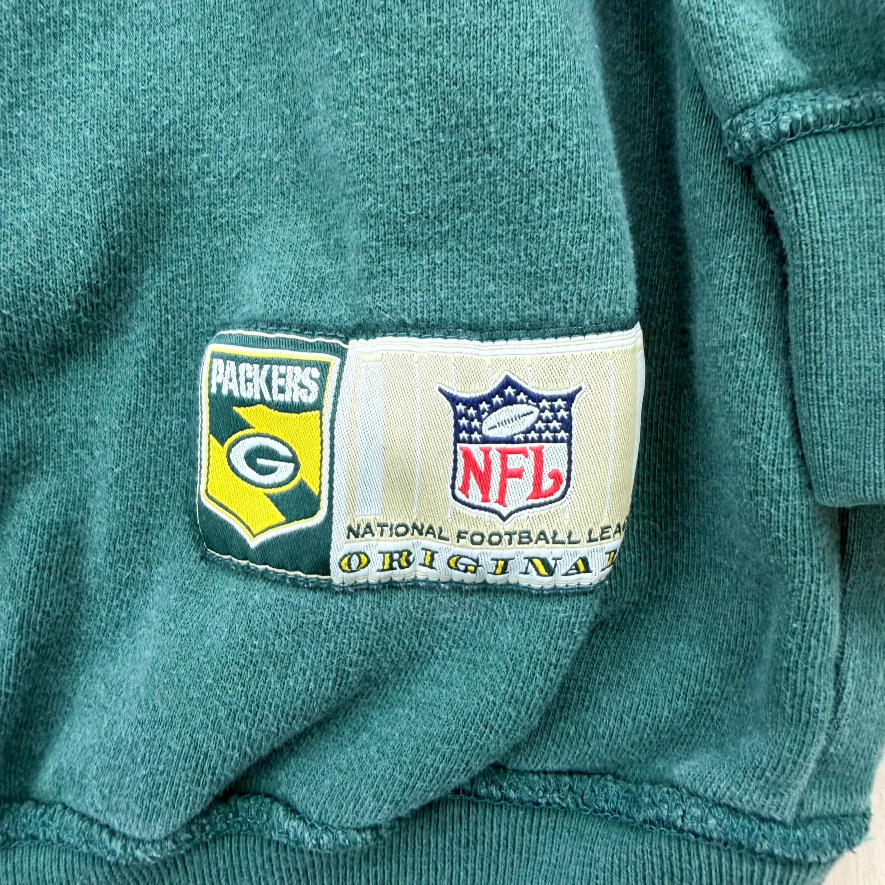 J- Vintage Green Bay Packers NFL Embroidered Graphic Crewneck - L sold by HG Vintage product image thumbnail 3