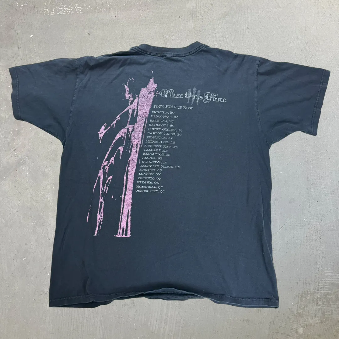 J- Vintage '09 Three Days Grace Life Starts Now Tour Tee - L sold by HG Vintage product image thumbnail 3