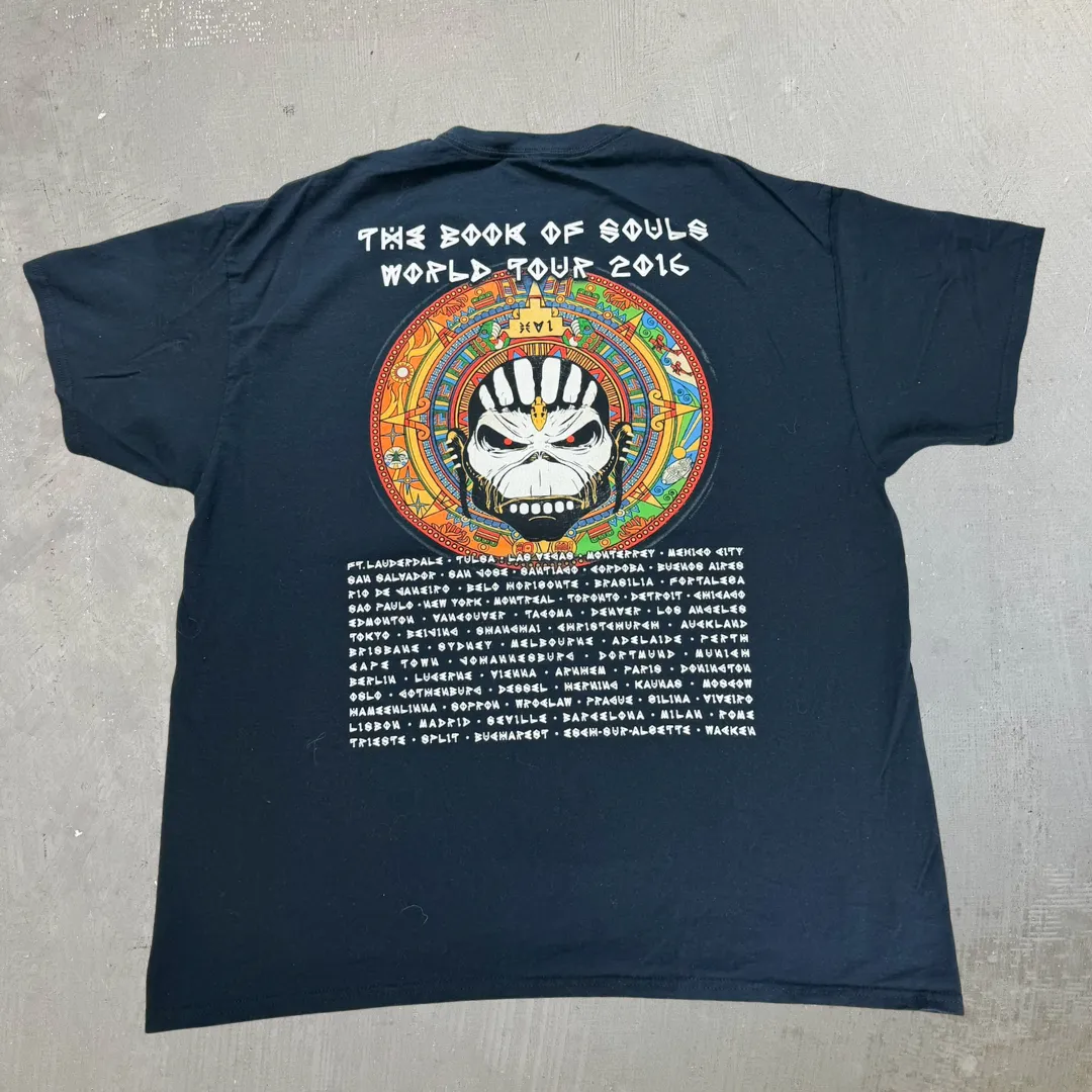 J- '16 Iron Maiden The Book Of Souls Tour Graphic Tee - XL sold by HG Vintage product image thumbnail 3