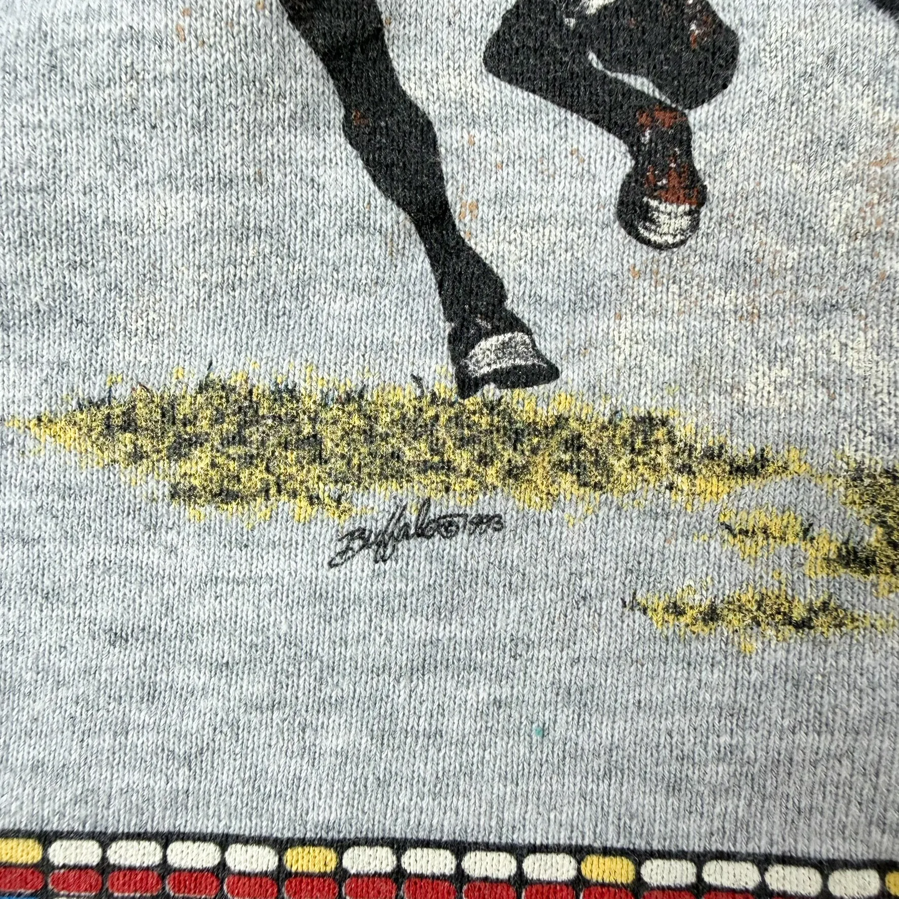 J- Vintage '93 Bison Hunting Graphic Made In USA Crewneck - M sold by HG Vintage product image thumbnail 5