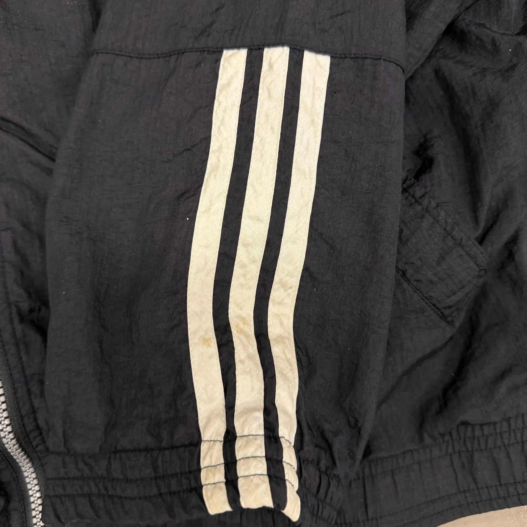 J- Vintage Adidas Embroidered Logo Zip Up Lightweight Jacket - L sold by HG Vintage product image thumbnail 3