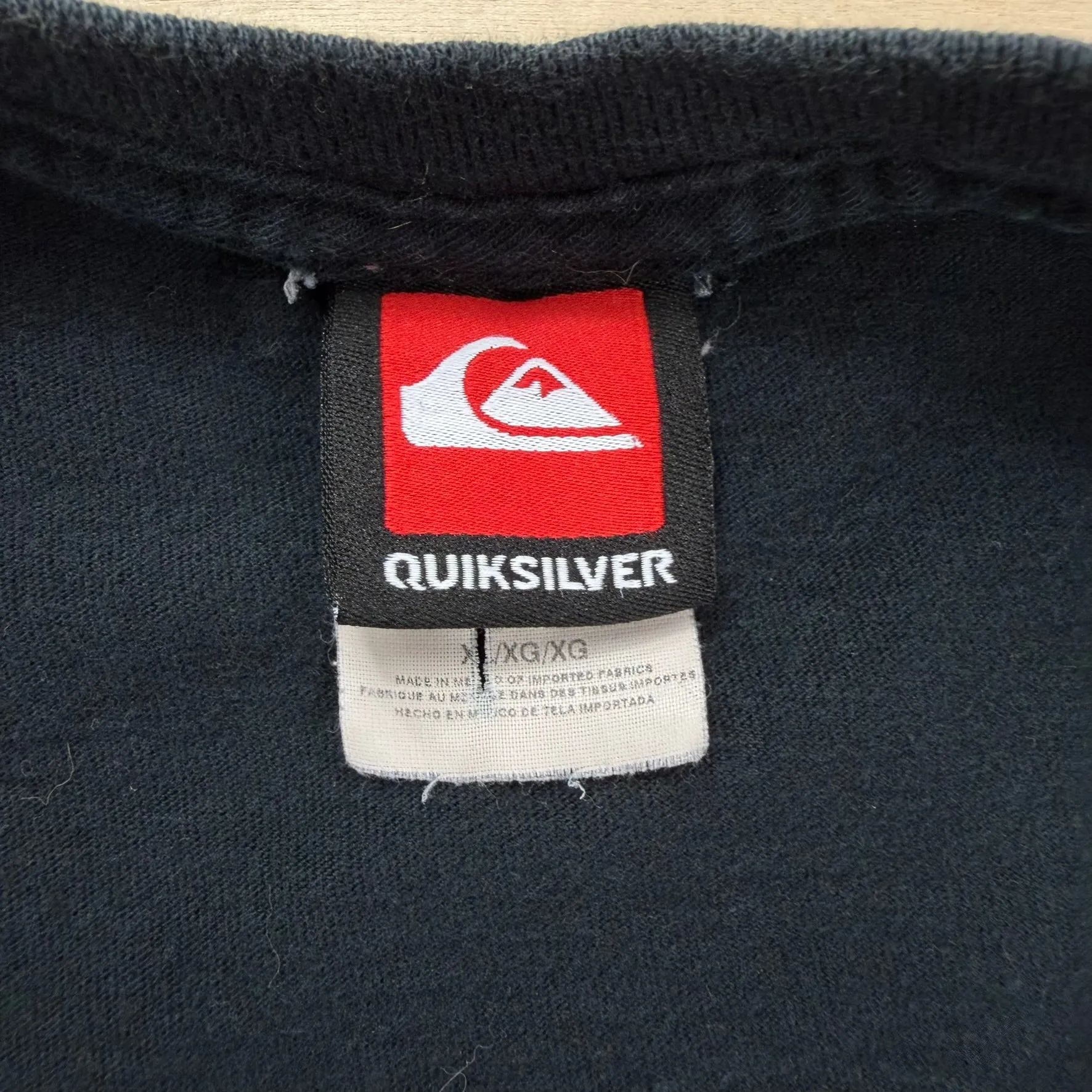 J- Quicksilver Logo Graphic Tee - XL sold by HG Vintage product image thumbnail 3
