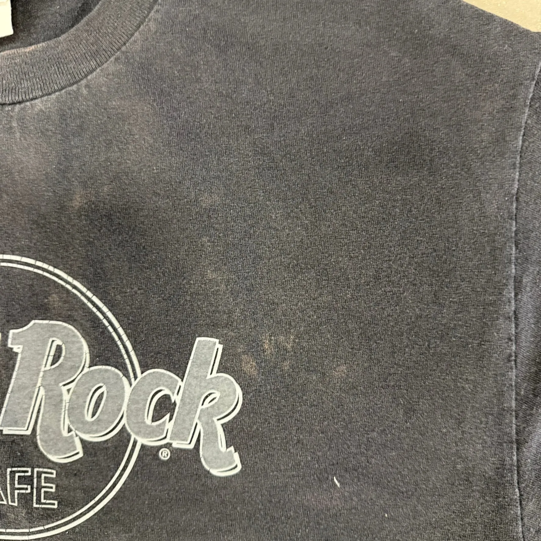 J- Vintage Hard Rock Cafe Minneapolis Graphic Tee - L sold by HG Vintage product image thumbnail 4