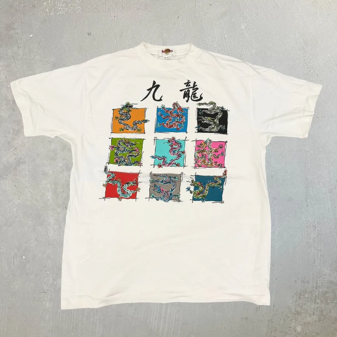 J- Vintage '95 Hard Rock Cafe Kowloon Opening Dragons Graphic Single Stitch Tee - Free Size (L) sold by HG Vintage