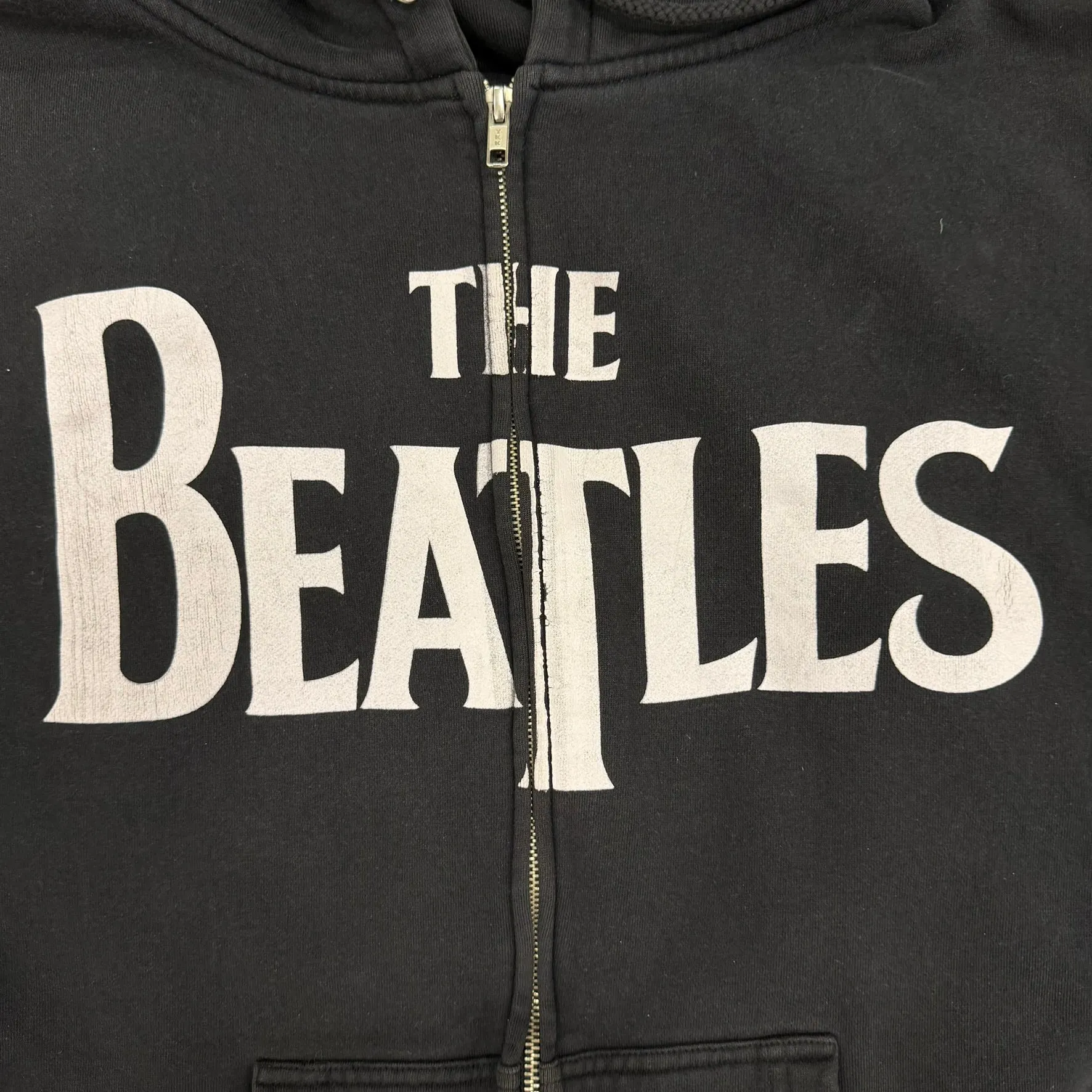 J- Vintage The Beatles Abbey Road Graphic Zip Up Hoodie - L sold by HG Vintage product image thumbnail 2
