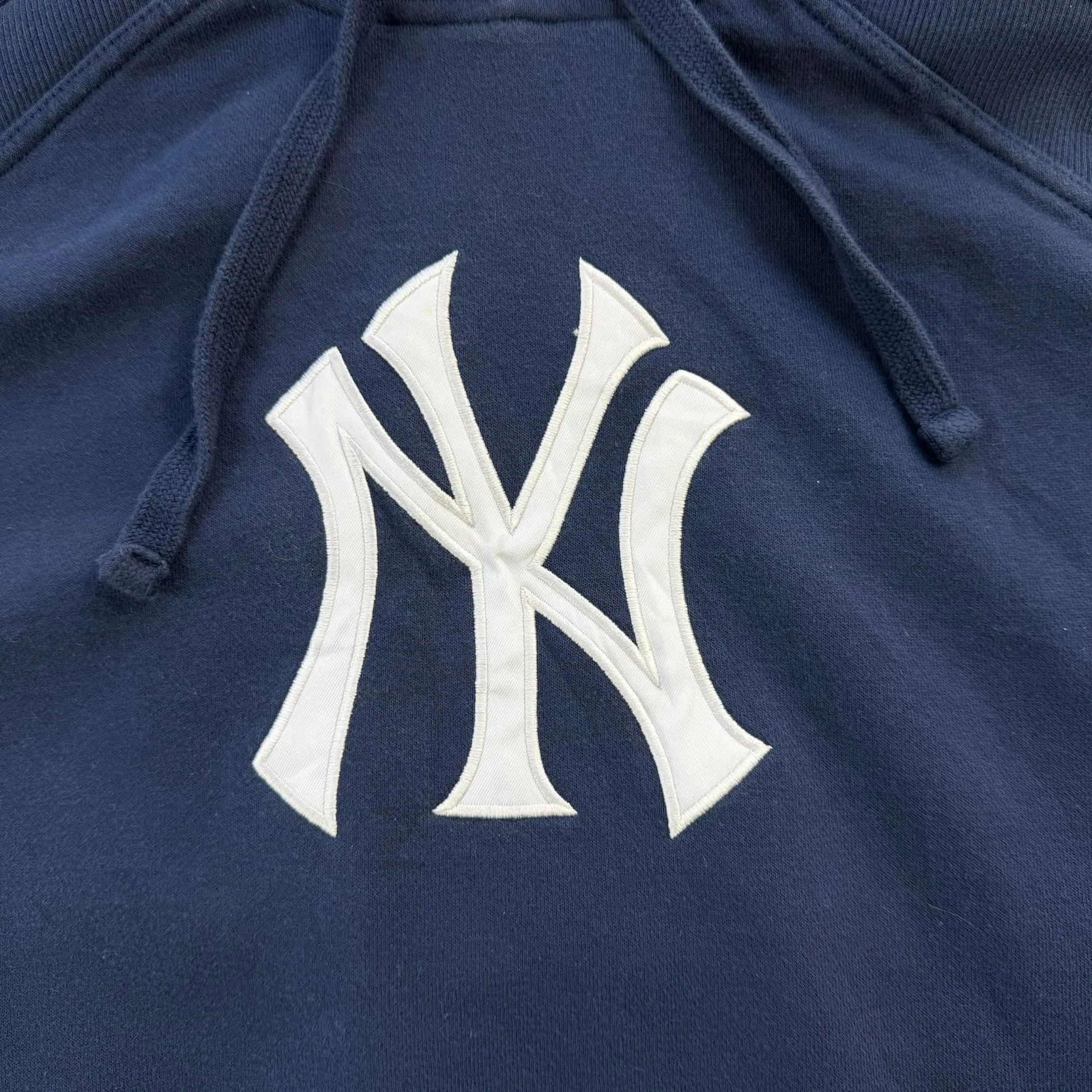 J- Vintage New York Yankees MLB Majestic Hoodie - L sold by HG Vintage product image thumbnail 2