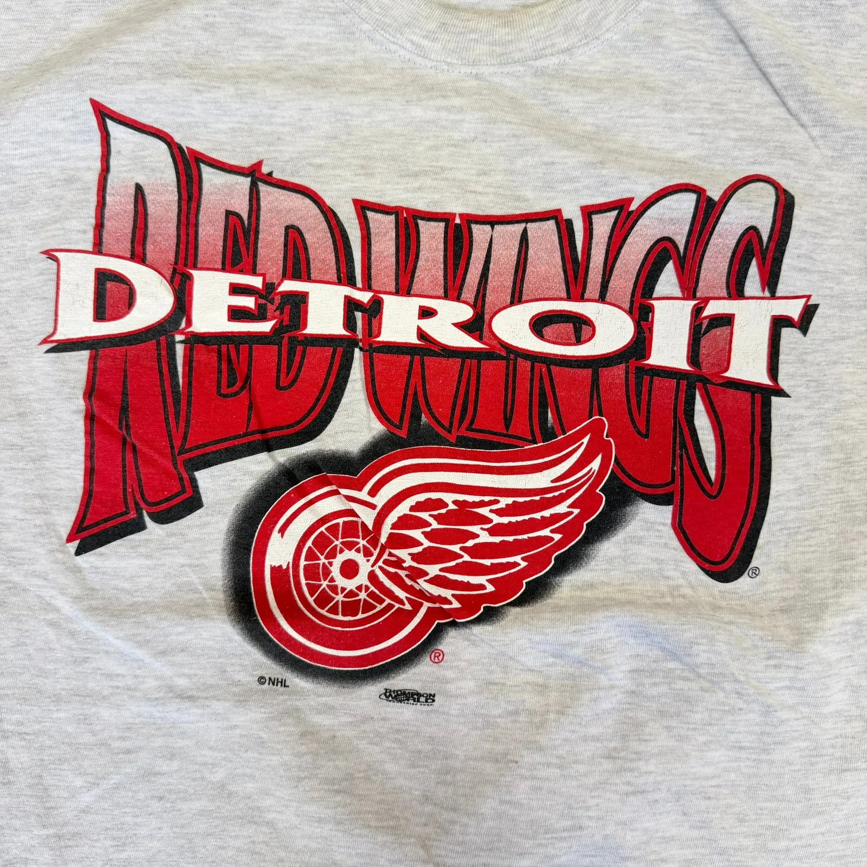 J- Vintage Detroit Red Wings NHL Logo & Text Graphic Tee - XL sold by HG Vintage product image thumbnail 2