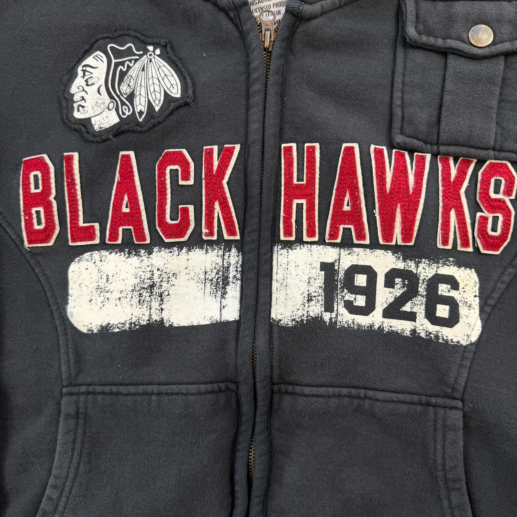 J- Vintage Chicago Blackhawks NHL Old Time Hockey Embroidered Logo Zip Up Hoodie - L sold by HG Vintage product image thumbnail 2