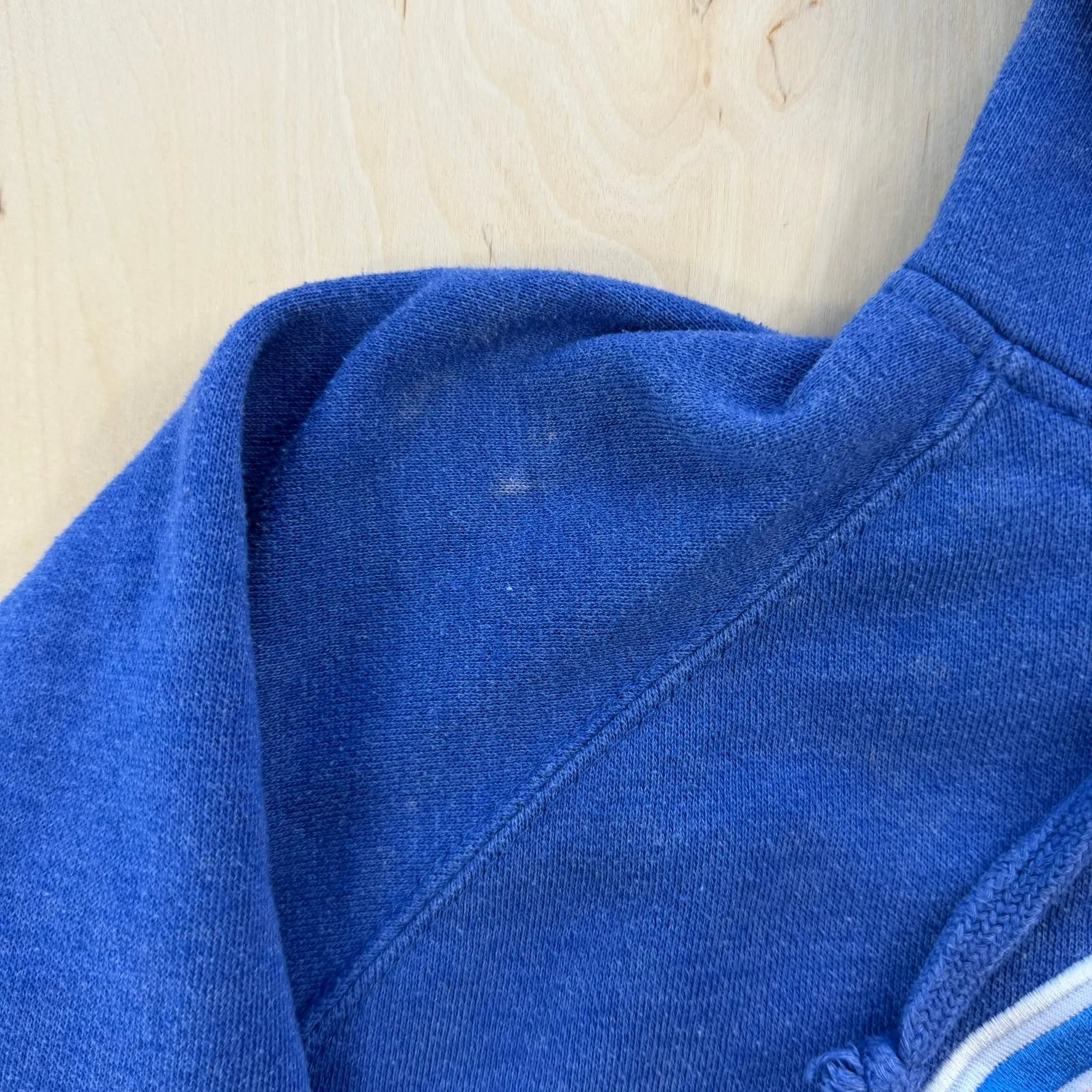 J- Vintage Quebec Nordiques NHL Old Time Hockey Embroidered Logo Hoodie - M sold by HG Vintage product image thumbnail 3