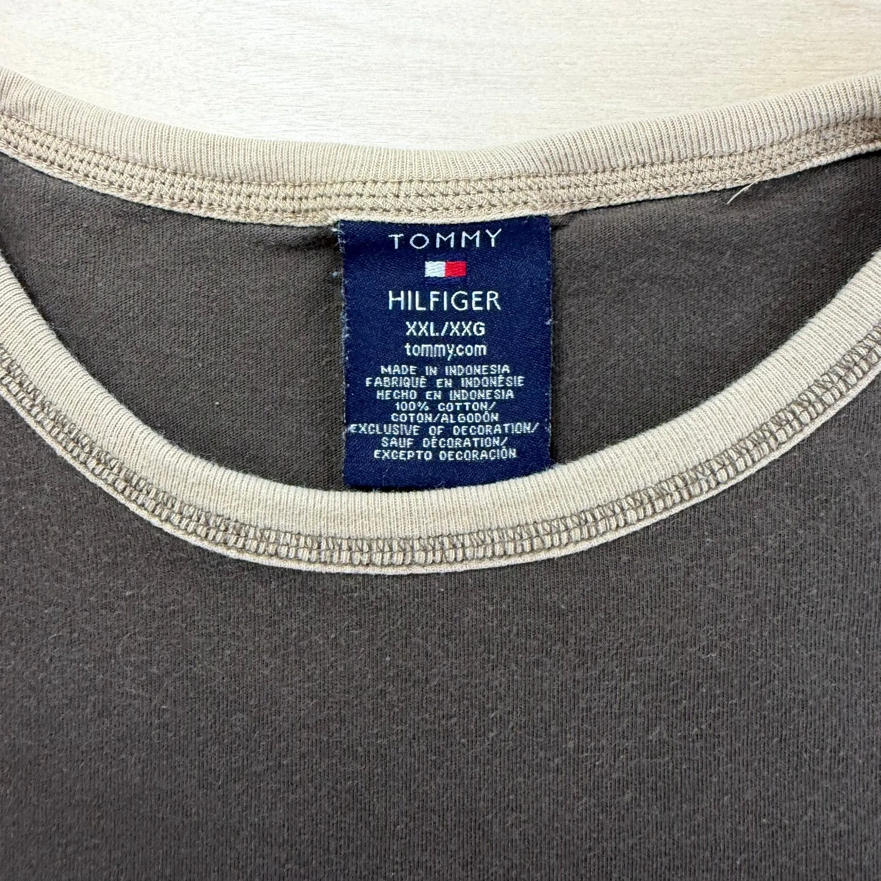 J- Vintage Tommy Hilfiger Logo Exposed Stitching Tee - 2XL sold by HG Vintage product image thumbnail 3