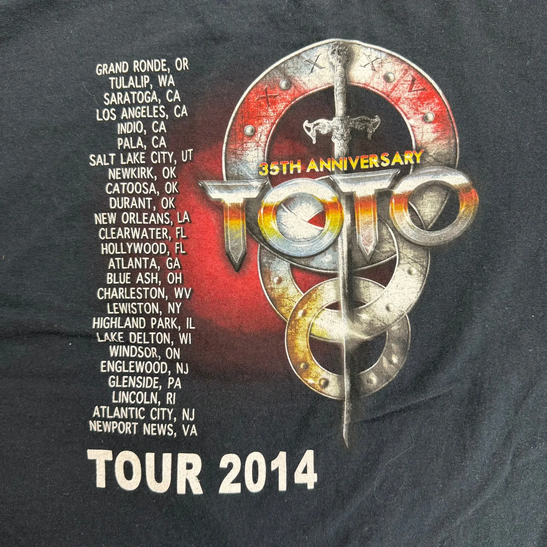 J- '14 Toto 35th Anniversary Tour Picture Tee - L sold by HG Vintage product image thumbnail 4
