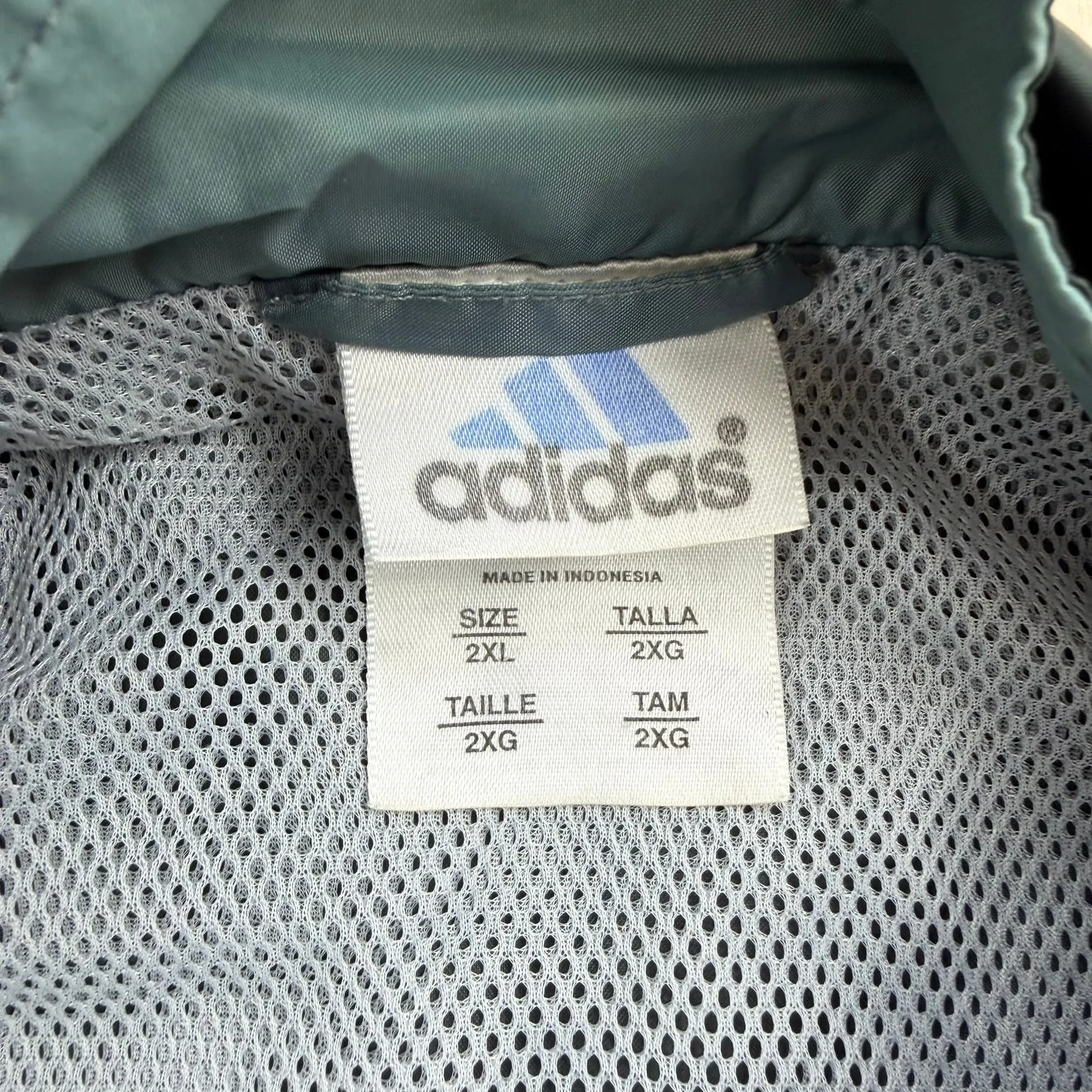 J- Vintage Adidas Dark Green Lightweight Zip Up Jacket - 2XL sold by HG Vintage product image thumbnail 3