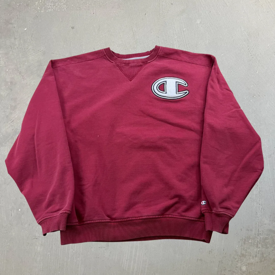 J- Vintage Champion Reverse Weave Chenille Embroidered Logo Crewneck - XL sold by HG Vintage