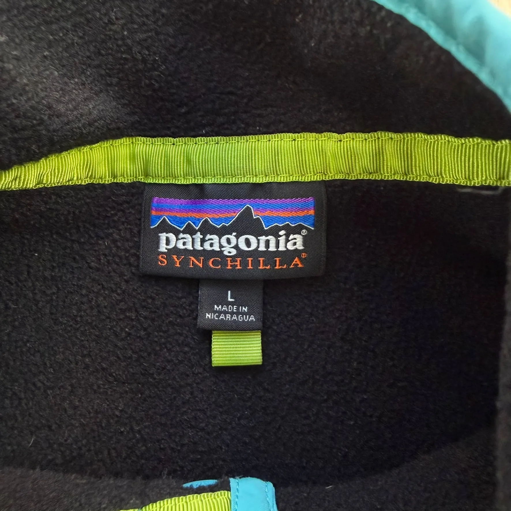 J- Patagonia Synchilla Black Polar Fleece - L sold by HG Vintage product image thumbnail 3