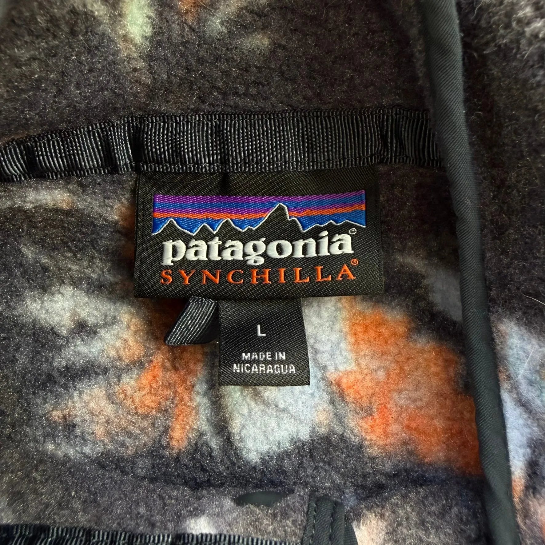 J- Patagonia Synchilla Grey/Orange Patterned Polar Fleece - L sold by HG Vintage product image thumbnail 3