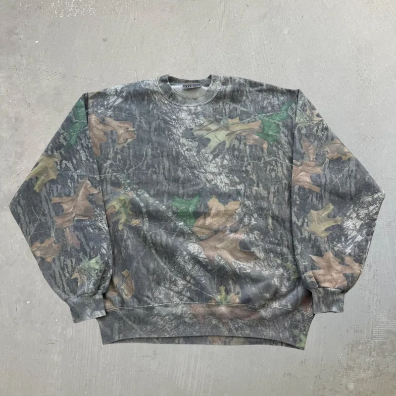J- Vintage Jerzees Mossy Oak Real Tree Camo Crewneck - L sold by HG Vintage
