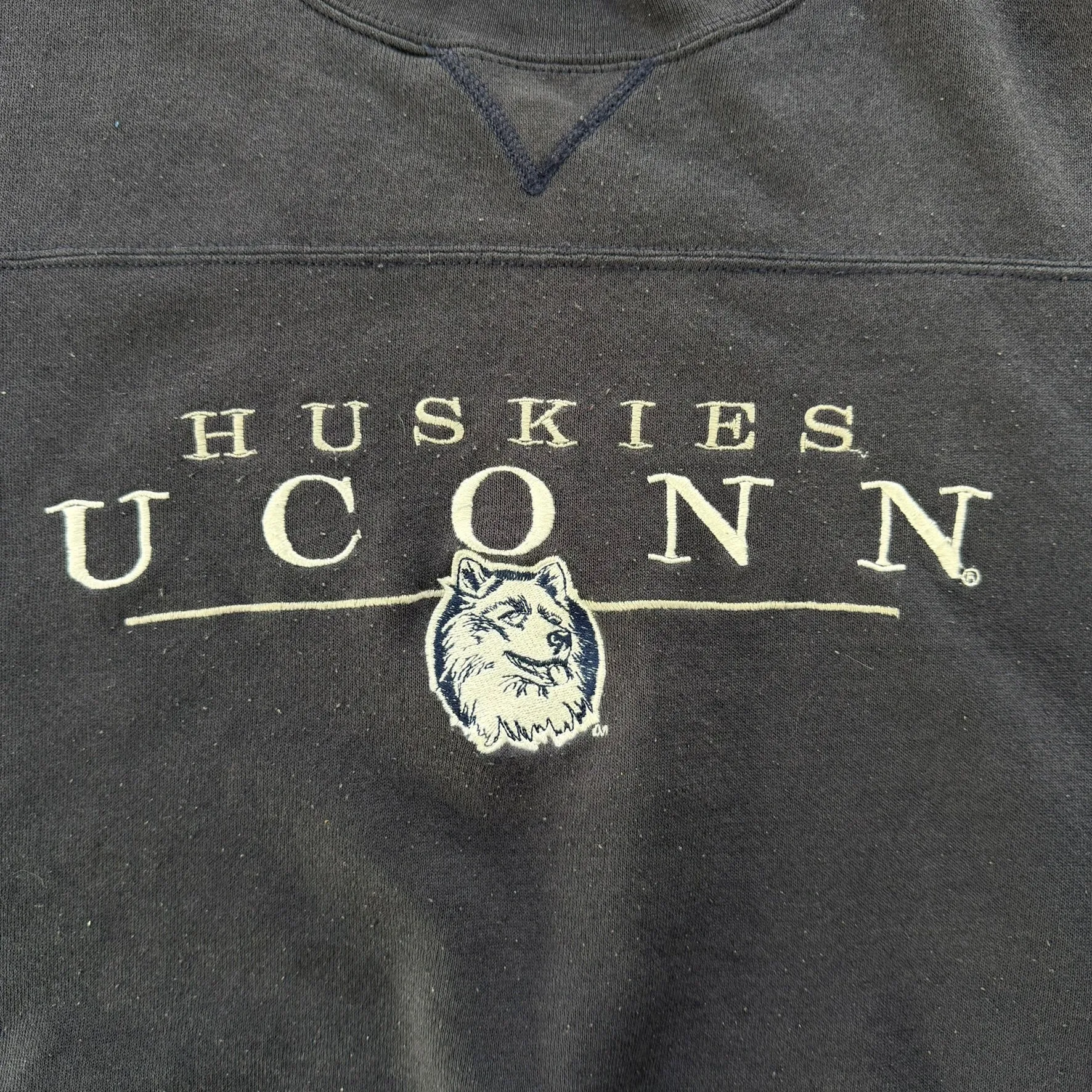 J- Vintage Uconn Huskies Embroidered Text & Logo Lee Crewneck - L sold by HG Vintage product image thumbnail 2