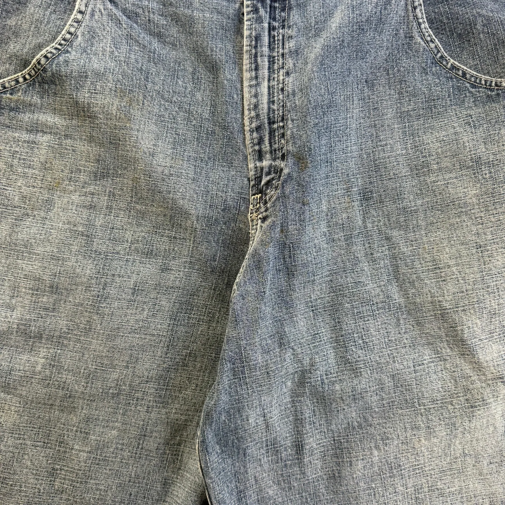 J- Vintage JNCO Embroidered 8Ball & Dragon Jorts - W42 sold by HG Vintage product image thumbnail 4
