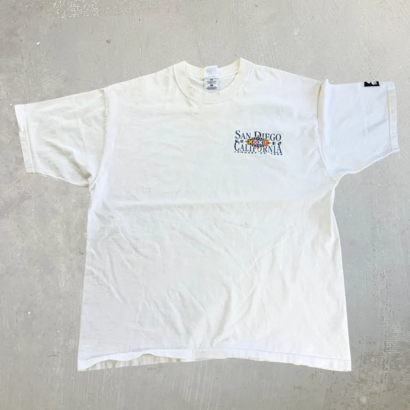 J- Vintage '97 Starter NFL Super Bowl 32 Broncos vs Packers Graphic Tee - L made by HG Vintage