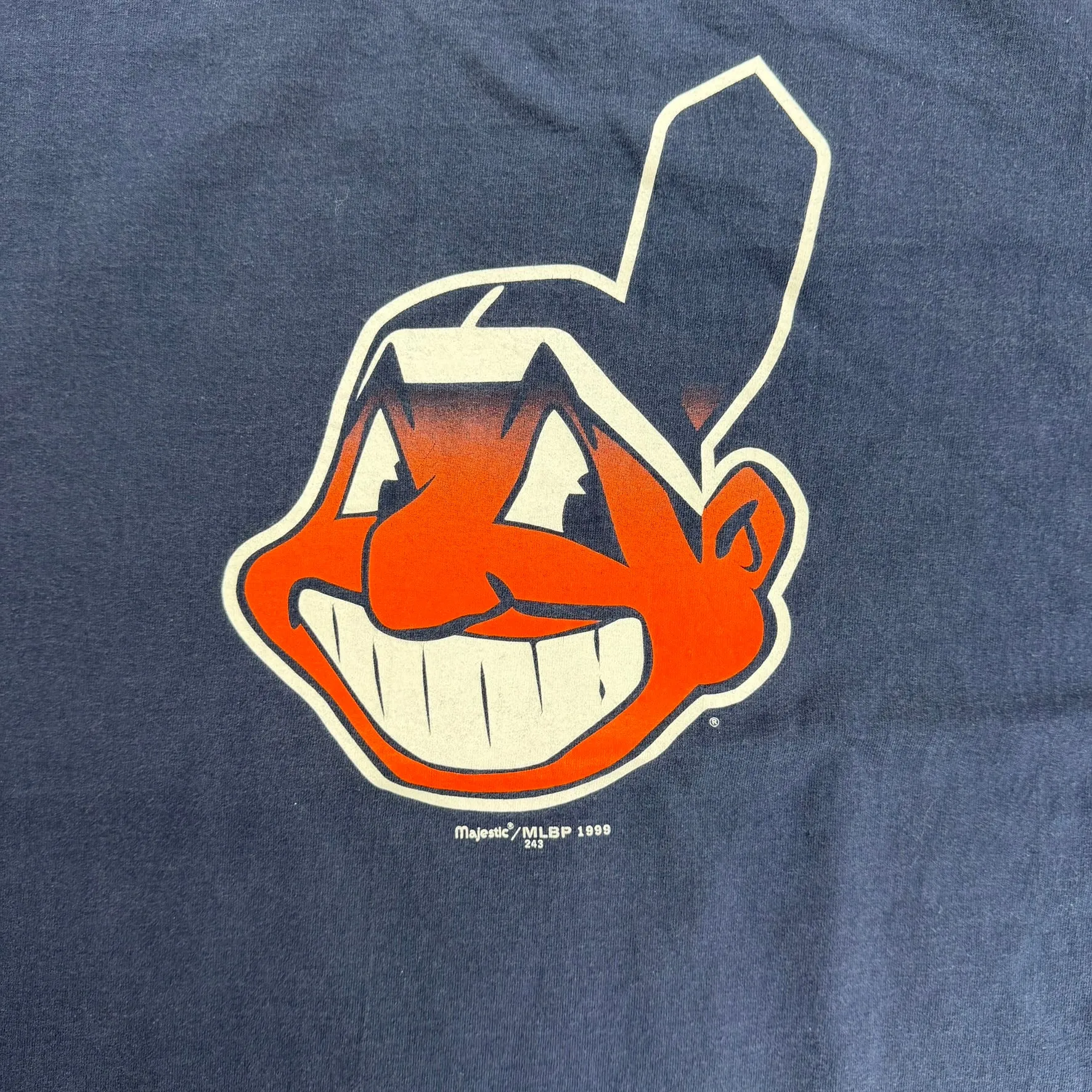 J- Vintage '99 Cleveland Guardian MLB Logo Tee -XL sold by HG Vintage product image thumbnail 2