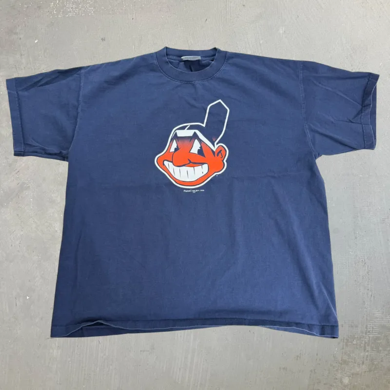 J- Vintage '99 Cleveland Guardian MLB Logo Tee -XL made by HG Vintage