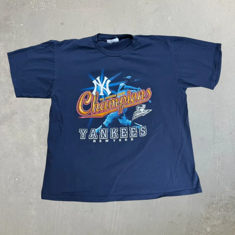 J- Vintage '98 New York Yankees MLB American League Champions Tee -XL made by HG Vintage