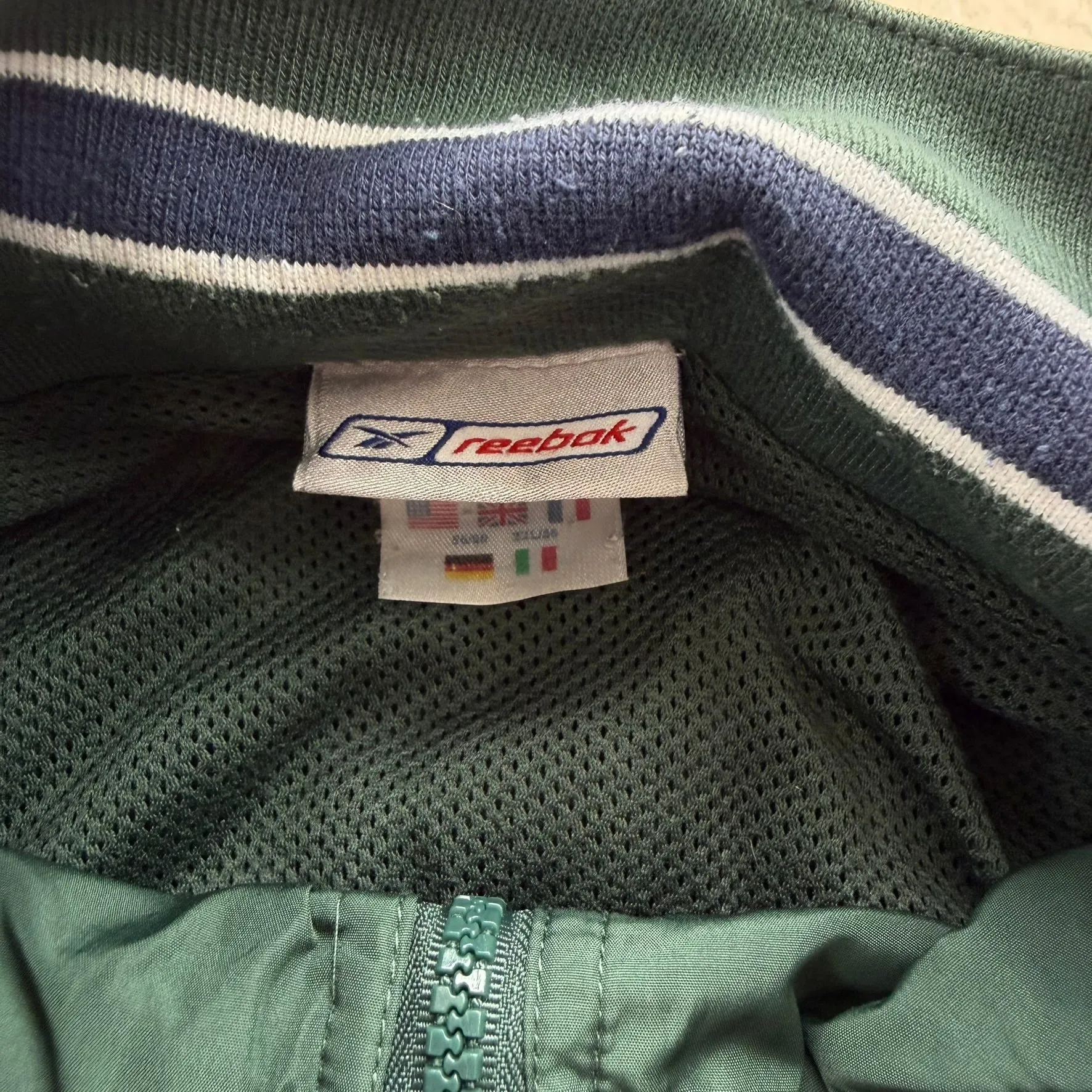 J- Vintage Reebok Embroidered Text Zip Up Lightweight Jacket - 2XL sold by HG Vintage product image thumbnail 4