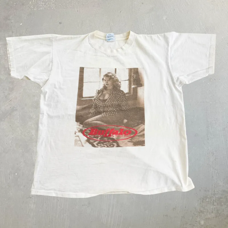 J- Vintage Buffalo By David Bitton Picture Single Stitch Tee - XL made by HG Vintage
