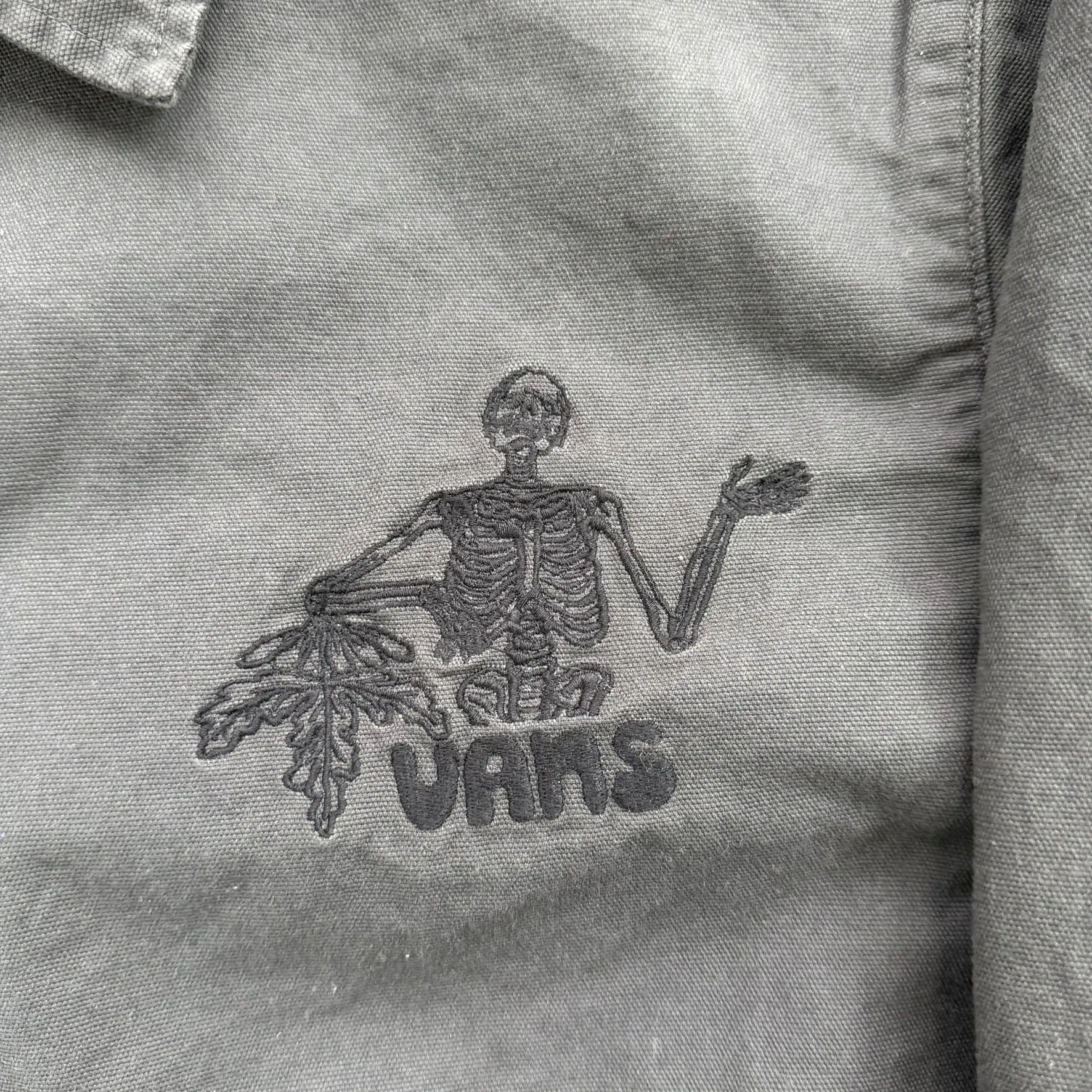 J- Vans Embroidered Skeleton & Text Lightweight Coach Jacket - L sold by HG Vintage product image thumbnail 2