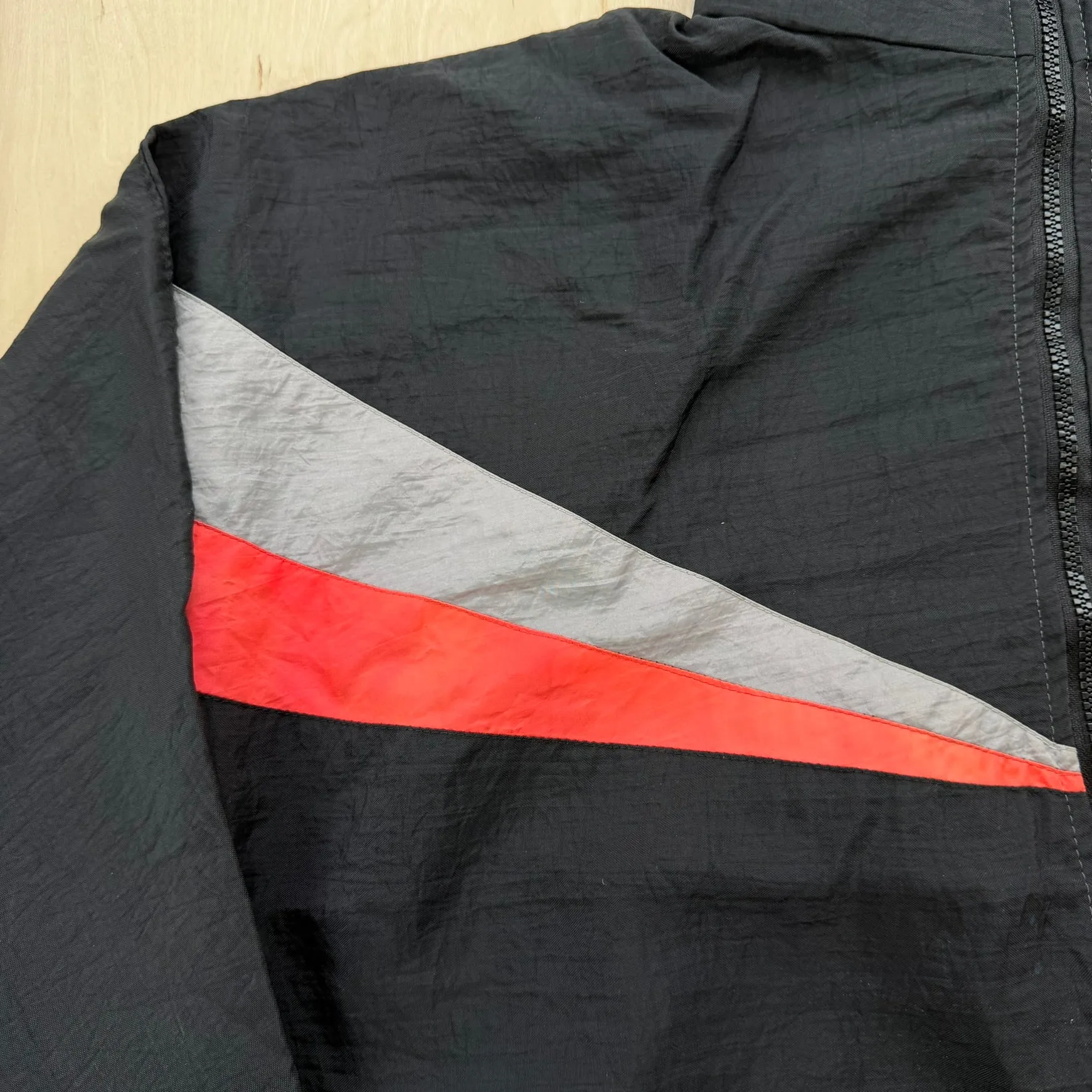 J- Vintage Western Auto Racing Made In USA Lightweight Windbreaker Jacket - L sold by HG Vintage product image thumbnail 5