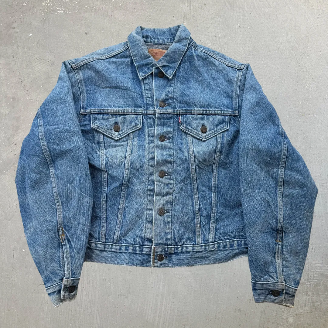 J- Vintage Levi's 80s Blanket Lined Made In USA Denim Jacket - 44 (L) sold by HG Vintage