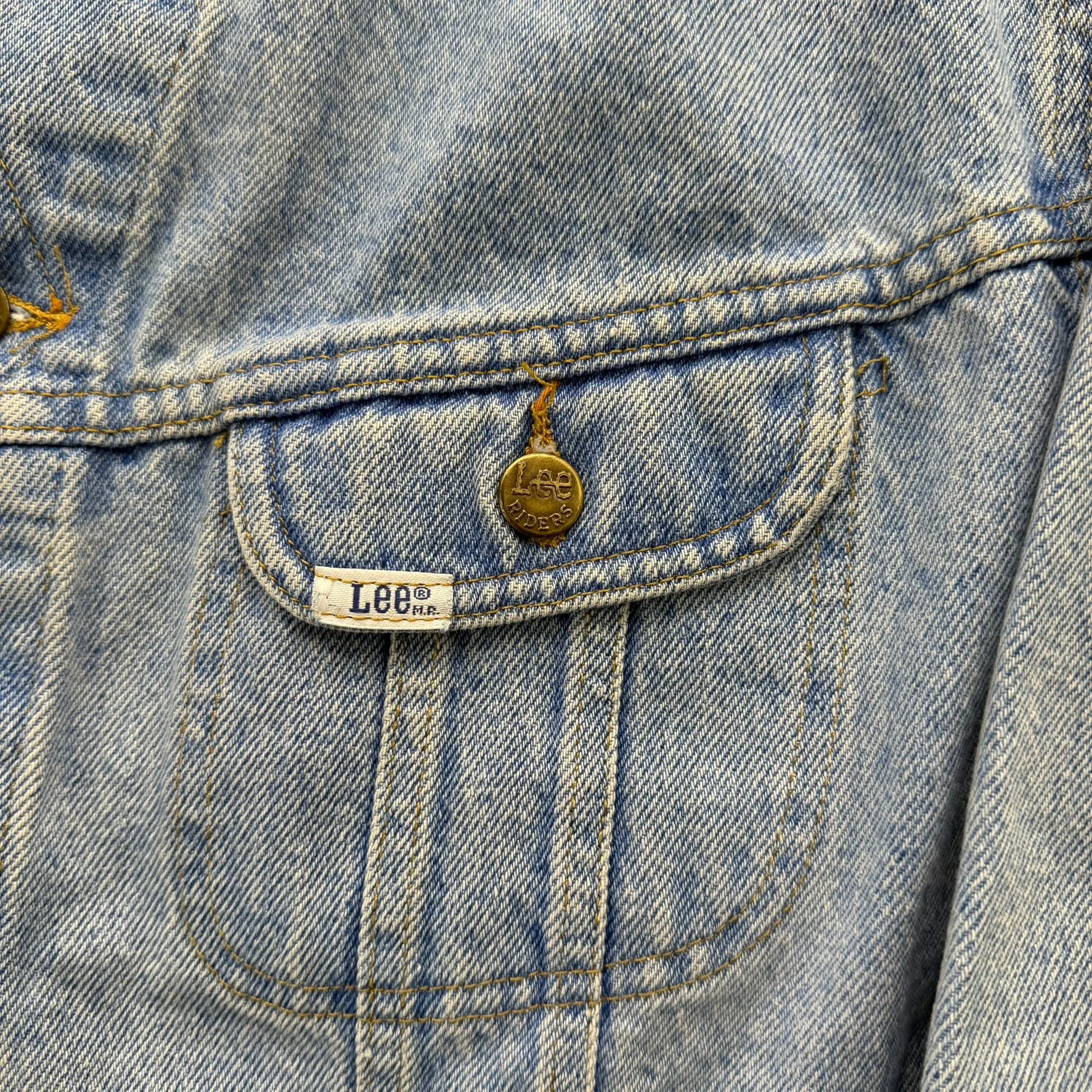 J- Vintage Lee Rider 90s Made In USA Denim Jacket - XL sold by HG Vintage product image thumbnail 2