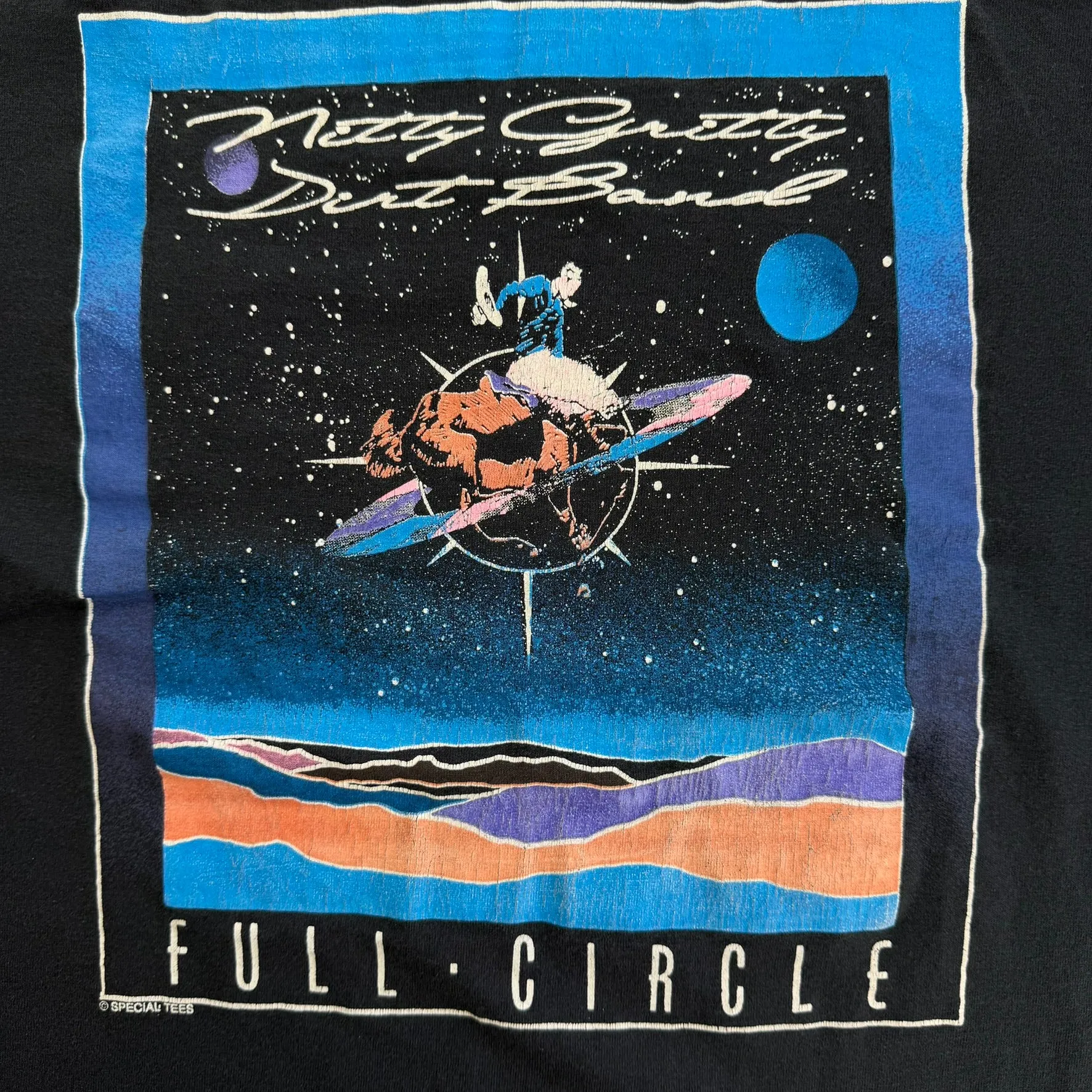J- Vintage Nitty Gritty Dirt Band Full Circle Made In USA Single Stitch Tee - L sold by HG Vintage product image thumbnail 5