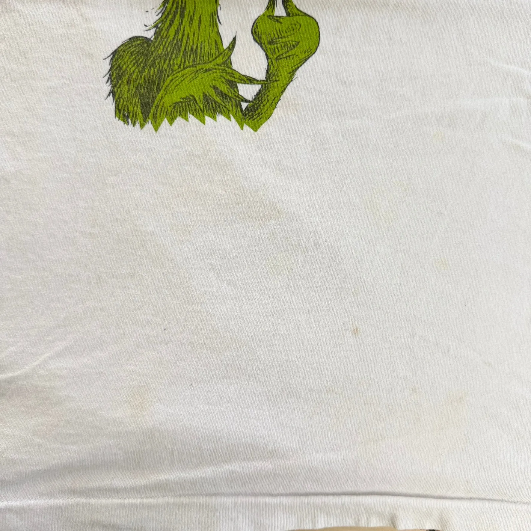 J- Vintage Dr. Seuss The Grinch Graphic Single Stitch Tee - XL sold by HG Vintage product image thumbnail 3