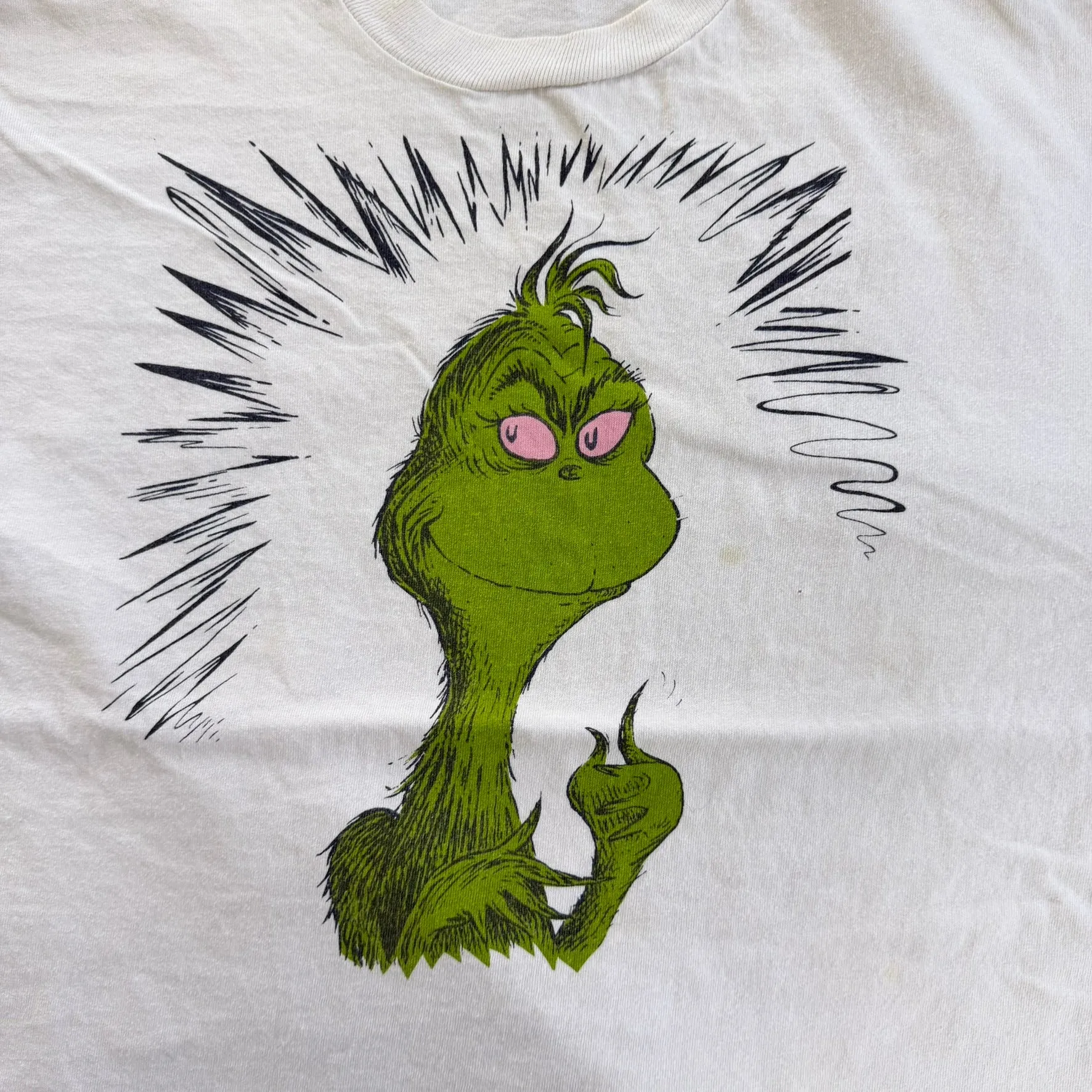 J- Vintage Dr. Seuss The Grinch Graphic Single Stitch Tee - XL sold by HG Vintage product image thumbnail 2
