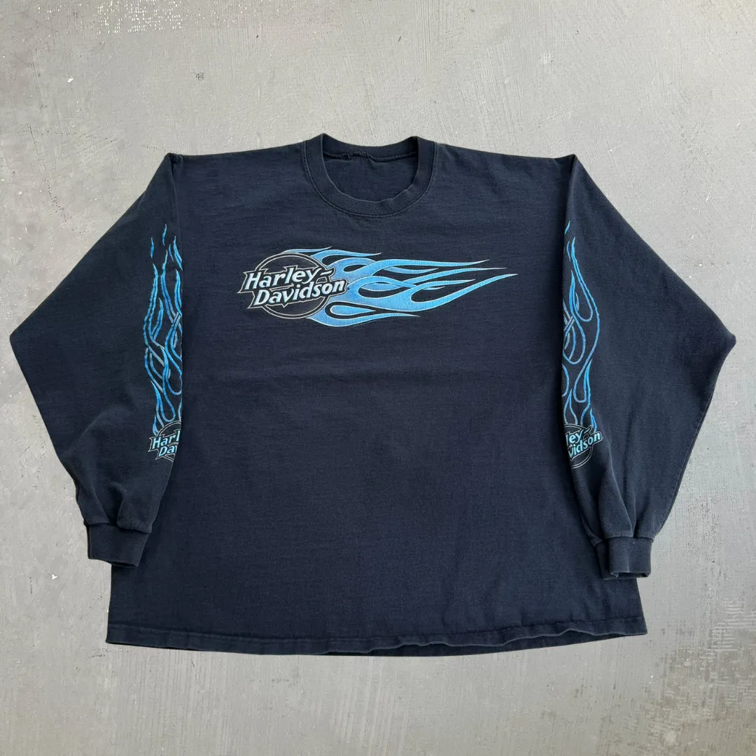 J- Vintage Harley Davidson Waukegan Illinois Long Sleeve Tee - XL sold by HG Vintage
