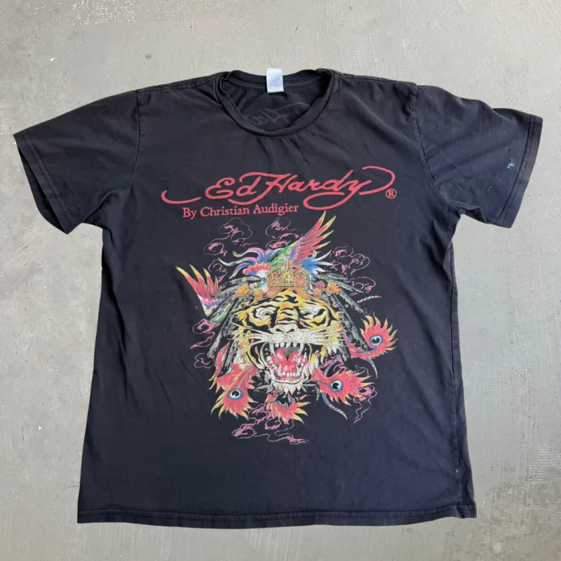 J- Vintage Ed Hardy Tiger & Crown Text Graphic Tee - M made by HG Vintage